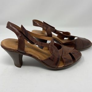 Clark Sandal 89103 Brown Peep Toe Cutout Size 8
